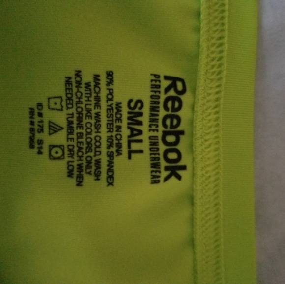 Reebok Performance Shirt - Picture 2 of 2